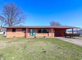 704 S Bay Dr, Bay, AR 72411