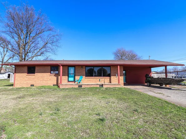 704 S Bay Dr, Bay, AR 72411