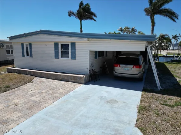 17650 Peppard Dr, Fort Myers Beach, FL 33931