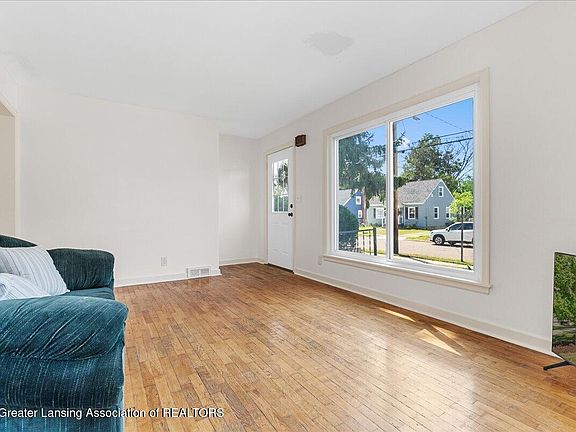 5th image of 1200 Kelsey Ave