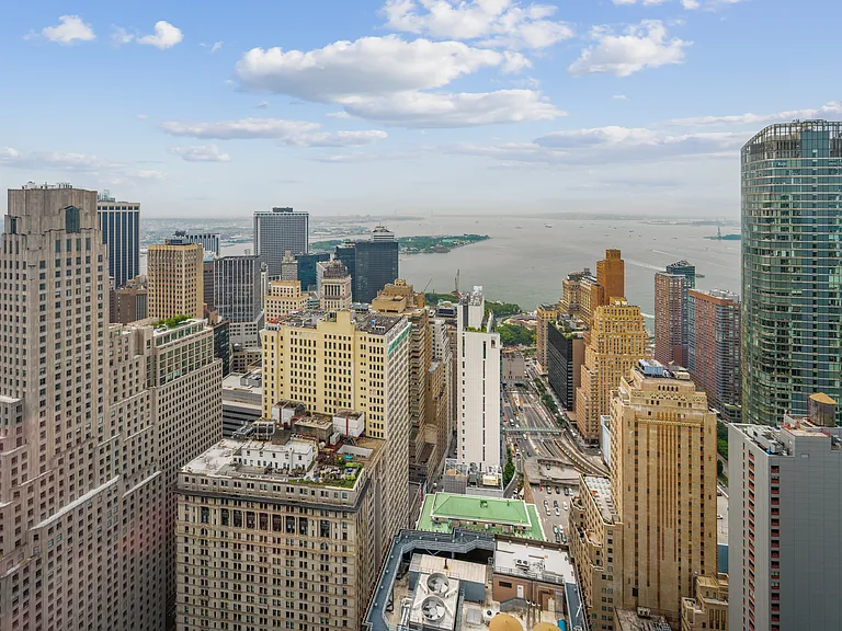 125 Greenwich St #74B — Photo 11