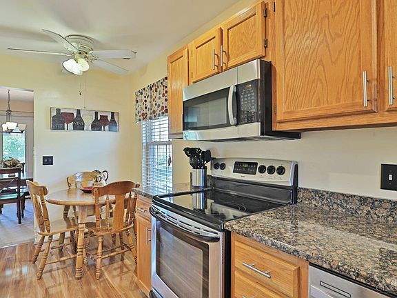 4th image of 5946 Calmhaven Dr