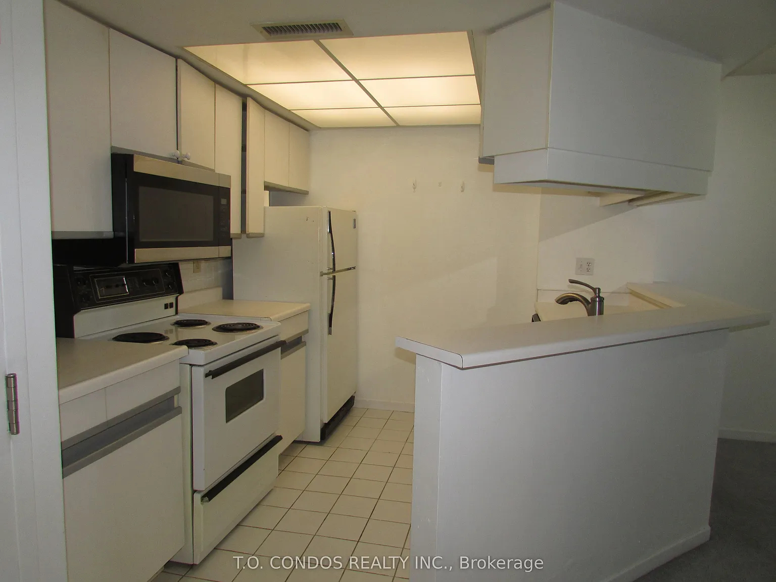 1 bed, $2,595 — Photo 3