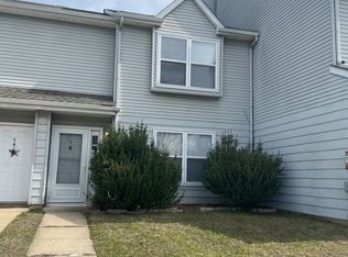 4 Crown Point, Newark, DE 19702