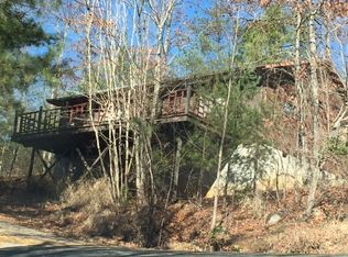 111 Wilderness Dr, Marion, NC 28752
