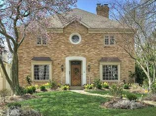 4 Mission Dr, Pittsburgh, PA 15228