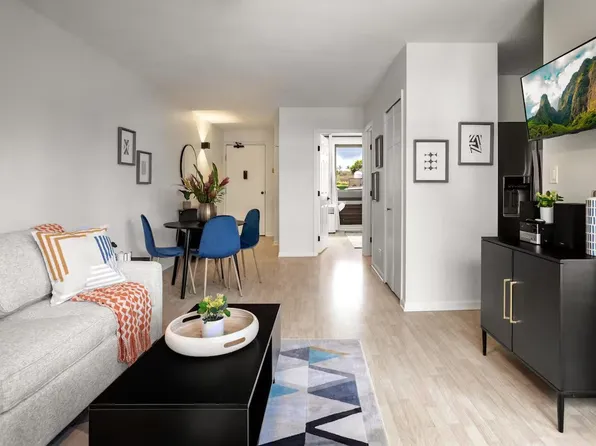 4310 Lower Honoapiilani Rd APT 210, Lahaina, HI 96761