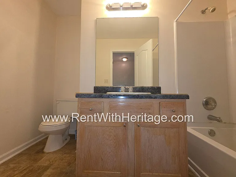 7712 Autry Cir #303 — Photo 34