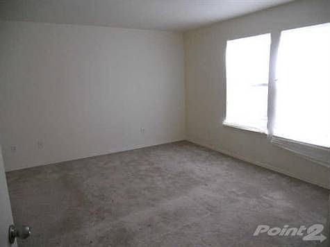5th image of 2829 Saint Bernard Dr