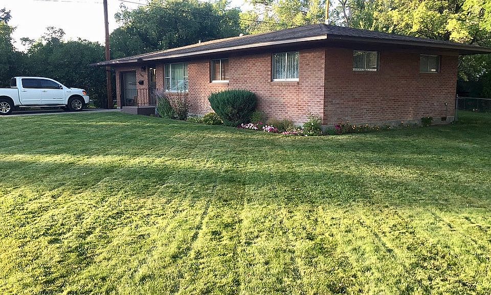 1st image of 304 Big Horn Dr