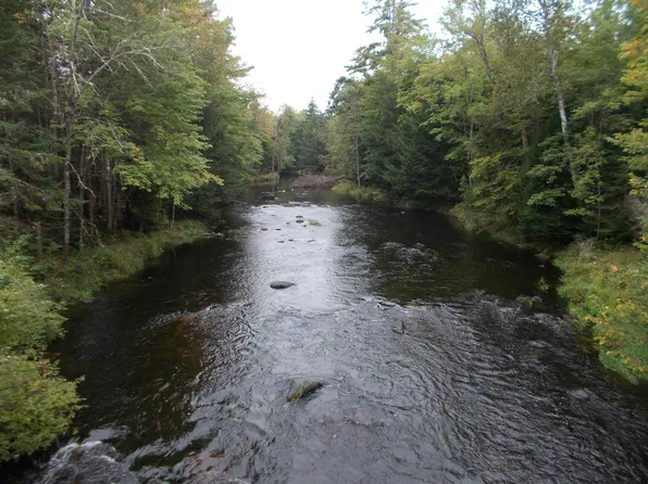 209 Winnecook Road, Burnham, ME 04922