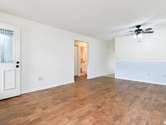 4th image of 3103 N Molleck Dr #B1