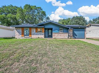 1017 Darnel Dr, Mesquite, TX 75149