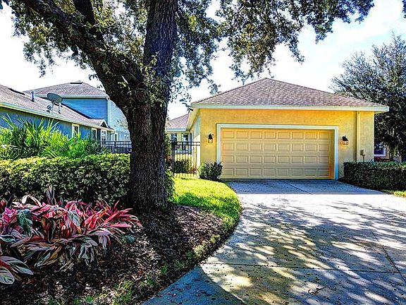 3rd image of 5932 Parkset Dr