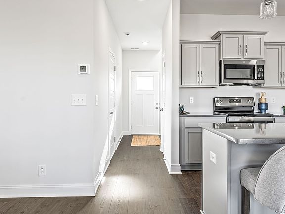 5th image of 227 Donegal Dr Lot 143