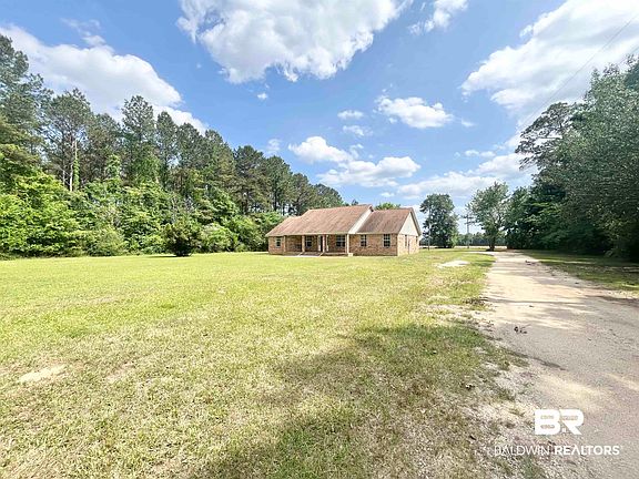 3rd image of 61205 Milstead Rd