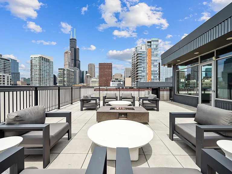 Lofts_Amenity_Rooftop_02