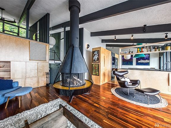 4th image of 12263 Shorewood Ln SW