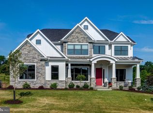 121 Bella Dr, Broomall, PA