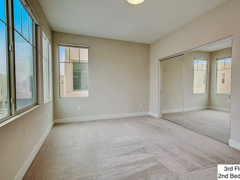 191 Stellar — Photo 43