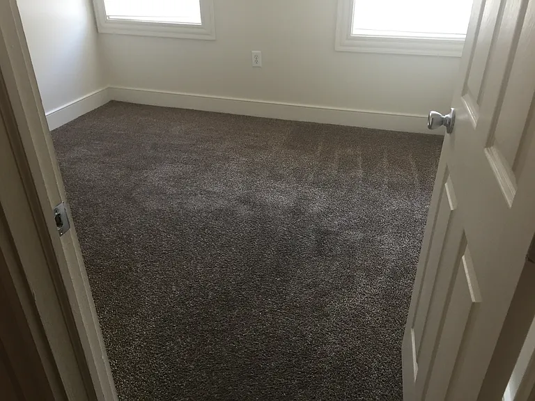731 W Marshall St #B — Photo 5