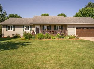 8636 142nd St, Chippewa Falls, WI 54729