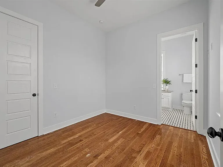 61 Amherst St #B — Photo 15