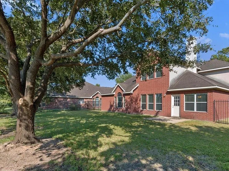 10115 Cottonwood Canyon Dr — Photo 35