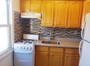4607 204th St, Bayside, NY 11361
