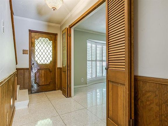 4th image of 9604 Meadowhill Dr