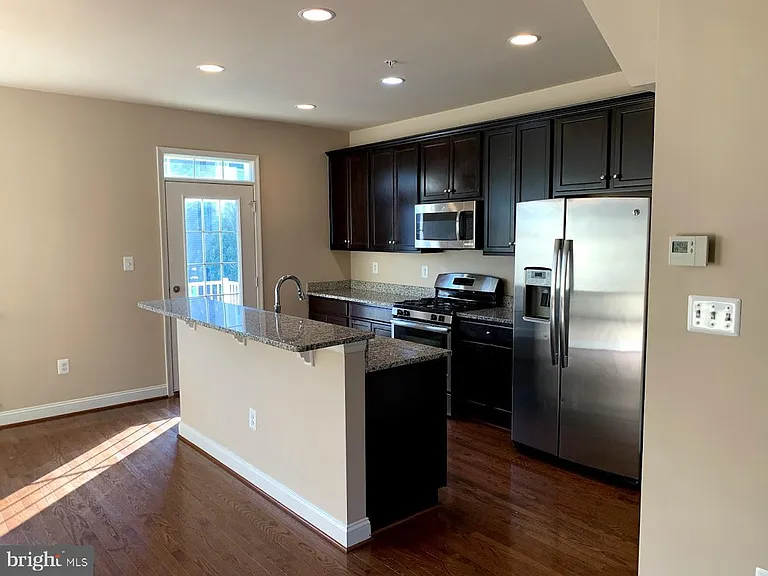11876 Country Squire Way — Photo 13