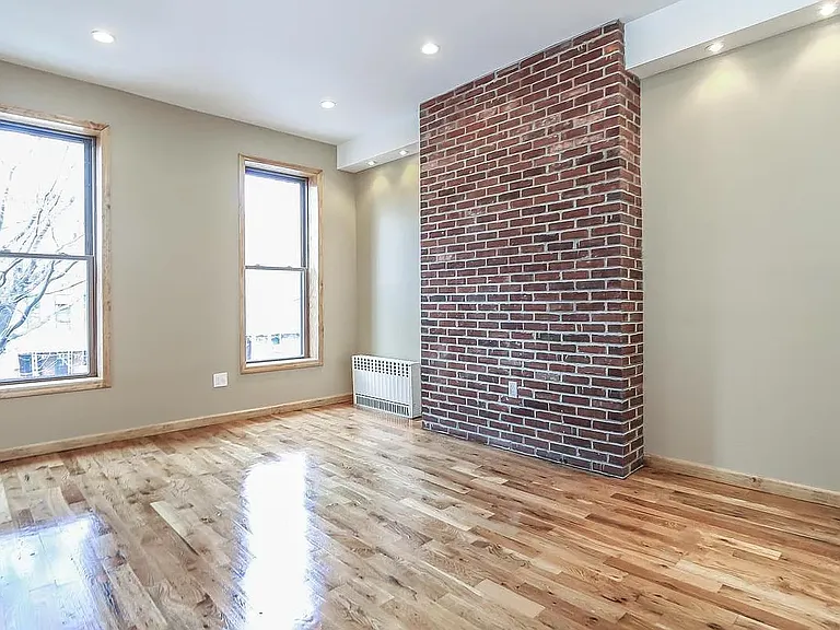 1250 Herkimer St #2 — Photo 4