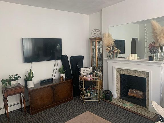 4th image of 1-675 Washington St #1
