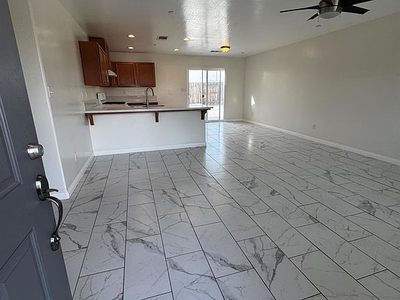 2nd image of 1120 Gargano Rd