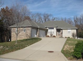 5059 E Hackberry St, Springfield, MO 65809