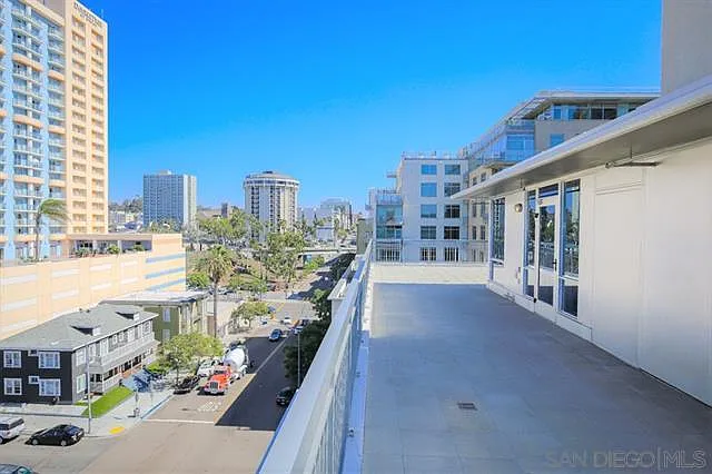 1580 Union St #705 — Photo 4