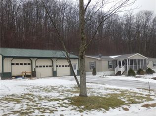 995 Bluebird Spg, Somerset, PA 15501