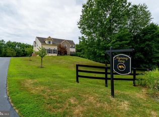 37081 Elaine Pl, Purcellville, VA 20132