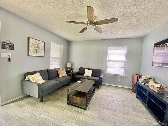 2nd image of 3321 Queta Ave