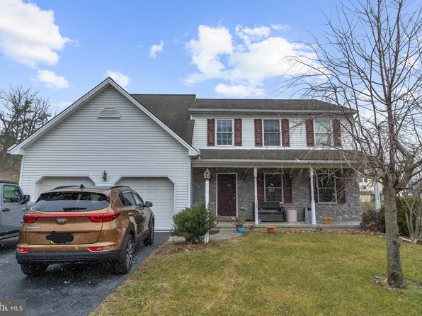 559 Old Forge Ct, Harrisburg, PA 17111