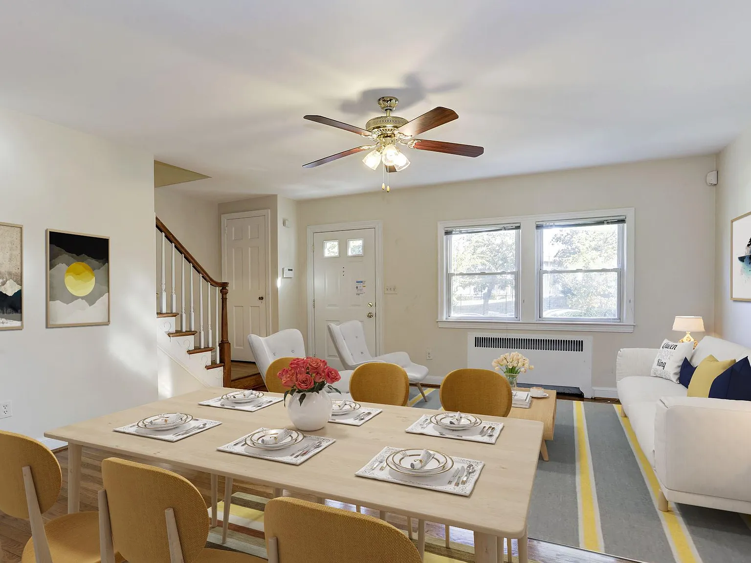3 bed, 1901 sqft, $2,950 — Photo 2