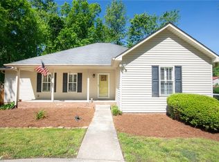 101 Brookleigh Ct, Trinity, NC 27370