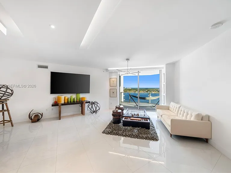17301 Biscayne Blvd #1803 — Photo 7