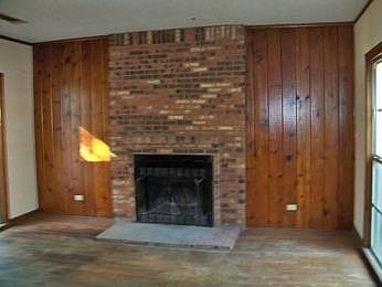 2nd image of 3809 Cypress Ave