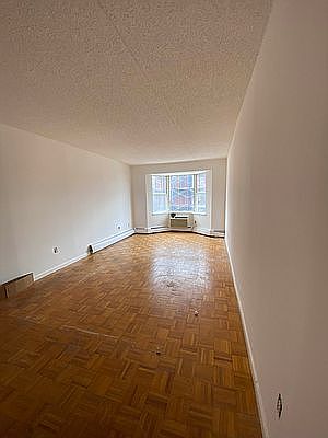 1st image of 136-30 Sanford Ave #6B
