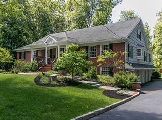 12 Briarwood Dr, Short Hills, NJ 07078