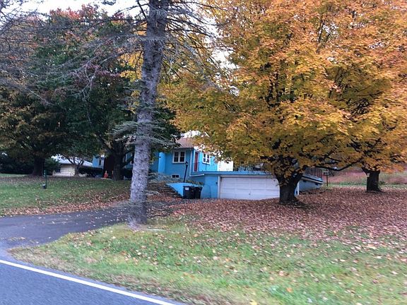 5th image of 184 Mountain View Dr