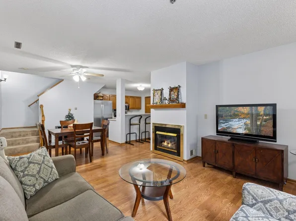 2600 Lockwood Dr, Mendota Heights, MN 55120