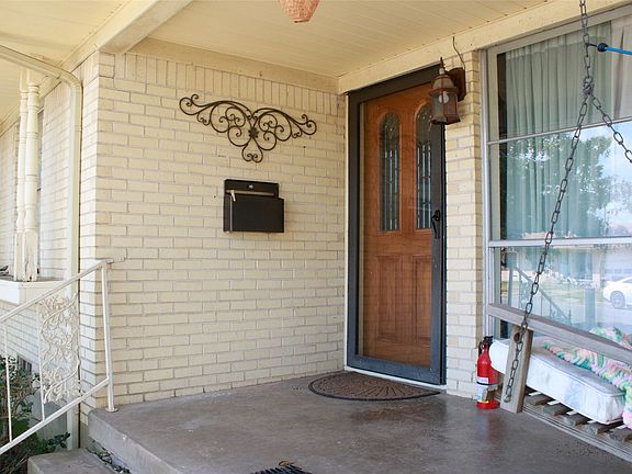 4th image of 1417 Williamsburg Rd