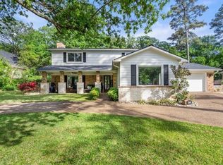 345 Hideaway Ln E, Lindale, TX 75771
